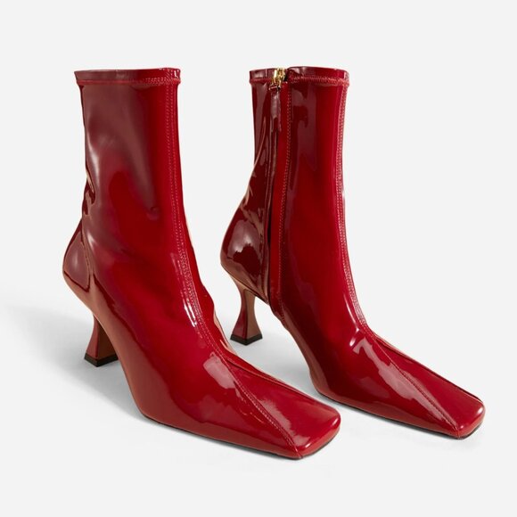 249. MANU ATELIER Duck Boots Stretch Vegan Patent Red $580 EUC Sz 37 - Picture 1 of 9